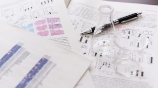 肝斑に対するピコトーニングの有用性についいての論文のご紹介です。