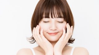 1年保証付きのシミ治療プランです！